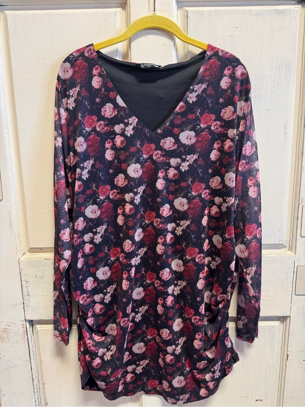Women’s BloomChic Floral V-Neck Long Sleeve Top